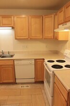 7330 Kearney St in Commerce City, CO - Building Photo - Building Photo