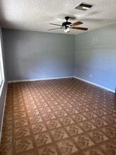 1264 36th Ave SW in Vero Beach, FL - Building Photo - Building Photo