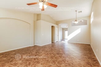 8703 N 112th Ave in Peoria, AZ - Building Photo - Building Photo