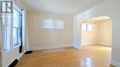 569 Caroline St in Windsor, ON - Building Photo - Building Photo
