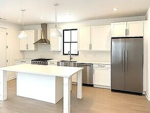 243 West St in Naperville, IL - Building Photo - Building Photo