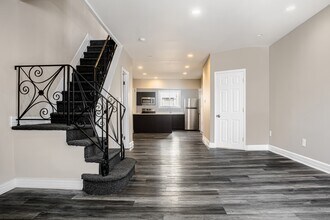 2137 Mifflin St in Philadelphia, PA - Building Photo - Building Photo