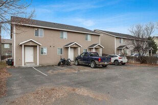 1709 W Fern Dr in Moses Lake, WA - Building Photo