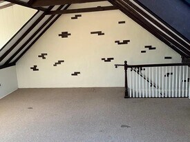 242 Harvey St, Unit A in Philadelphia, PA - Building Photo