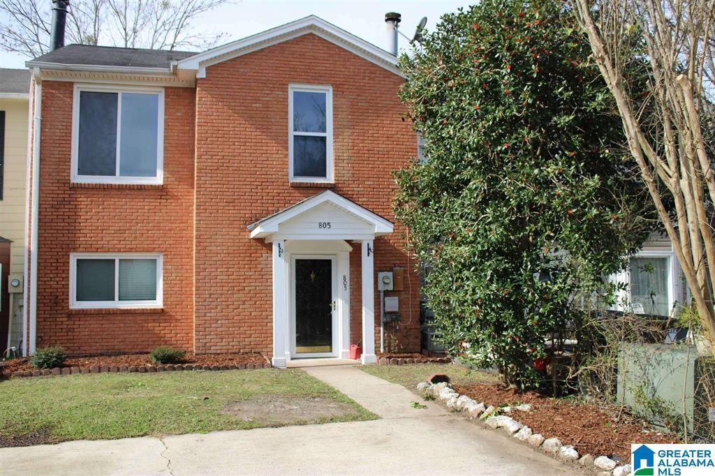 805 Hillsboro Ln in Helena, AL - Building Photo