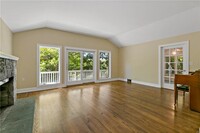 1455 Maiden Ln in Yorktown Heights, NY - Building Photo - Building Photo