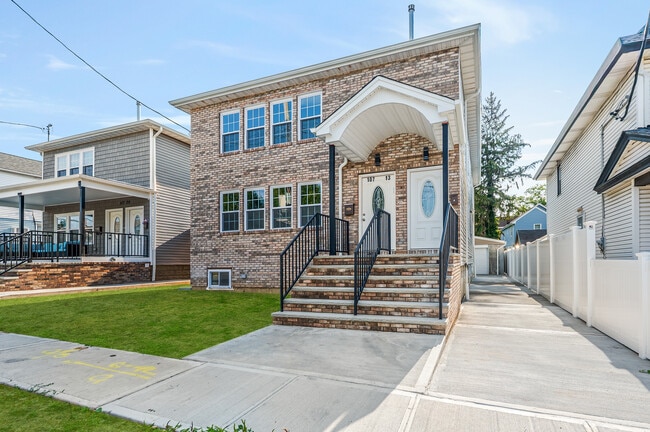 10713 220th St, Unit Queens 4 Bed 2Bath