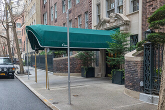 1 Beekman Place in New York, NY - Foto de edificio - Building Photo