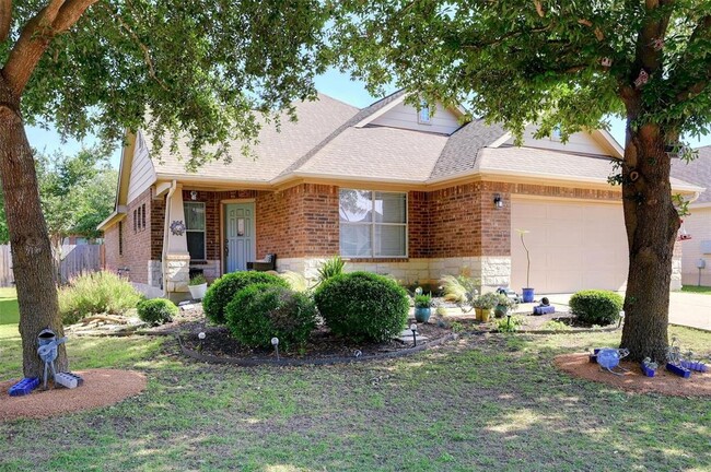 1036 Heep Run in Buda, TX - Building Photo - Building Photo