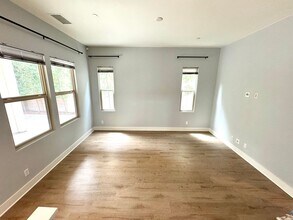 2108 Harper Wy in Costa Mesa, CA - Building Photo - Building Photo