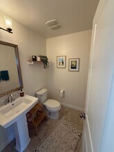 909 Brown St in Santa Ana, CA - Building Photo - Building Photo