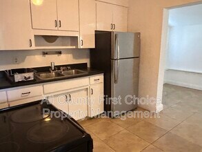 4825 69th St N in St. Petersburg, FL - Building Photo - Building Photo