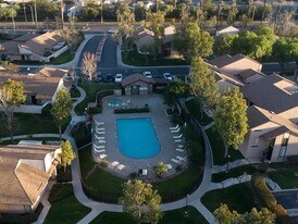 1162 Desert Willow Ln, Unit D in Corona, CA - Building Photo