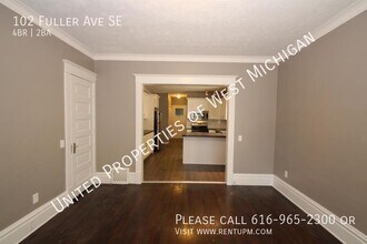 102 Fuller Ave SE in Grand Rapids, MI - Building Photo - Building Photo
