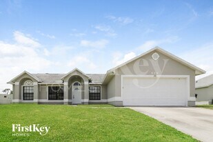 948 Buford St NW in Palm Bay, FL - Building Photo