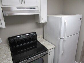 6427 Sunset Ave in Panama City, FL - Building Photo - Building Photo