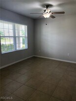 3445 Acapulco Cir in Cape Coral, FL - Building Photo