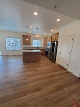 4204 Gunlock Ct in Herriman, UT - Building Photo - Building Photo