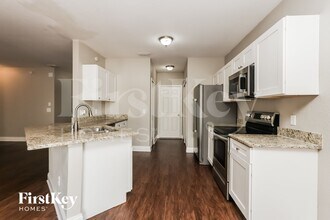 1553 S Cranberry Blvd in North Port, FL - Building Photo - Building Photo