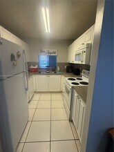 7145 NW 173rd Dr in Miami Gardens, FL - Building Photo - Building Photo