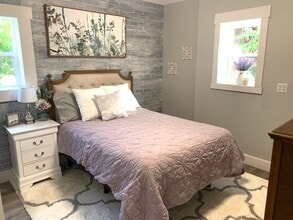 8897 Williams Hwy, Unit In-law Unit in Grants Pass, OR - Building Photo - Building Photo