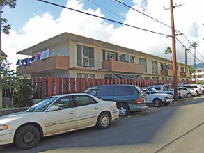 909 University Ave in Honolulu, HI - Building Photo - Building Photo