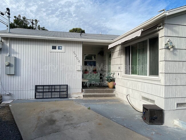5254 San Jacinto Pl in San Diego, CA - Building Photo - Building Photo