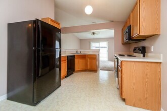 11256 Carabelee Cir in Orlando, FL - Building Photo - Building Photo