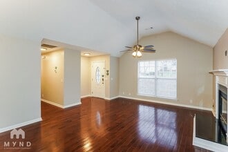 252 Cedarview Dr in Nashville, TN - Foto de edificio - Building Photo