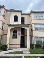 3480 Pinewalk Dr N in Margate, FL - Building Photo