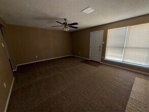 17323 Glenhew Rd in Humble, TX - Building Photo - Building Photo