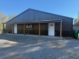 1035 County Rd in Cullman, AL - Building Photo