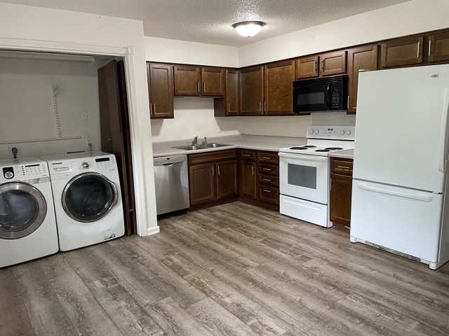 4200 Enden Ln in Des Moines, IA - Foto de edificio - Building Photo