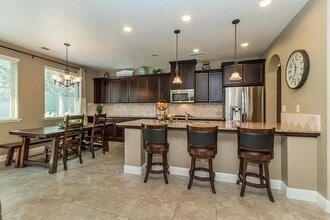 1295 E Via Estrella Dr in Fresno, CA - Building Photo - Building Photo