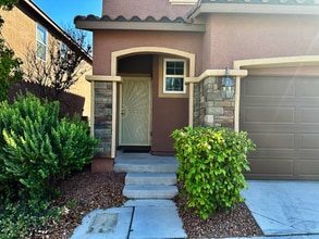9341 W Pearblossom Sky Ave in Las Vegas, NV - Building Photo - Building Photo