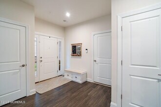 1006 Arose Ln in Middletown, NJ - Building Photo - Building Photo