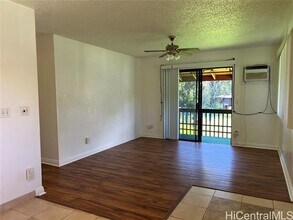 2069 California Ave in Wahiawa, HI - Building Photo - Building Photo