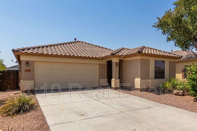 34808 N Barzona Trail in San Tan Valley, AZ - Building Photo