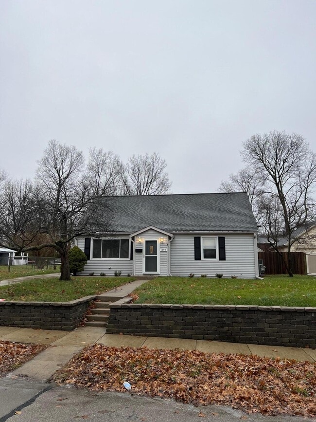 property at 1659 Strader Dr