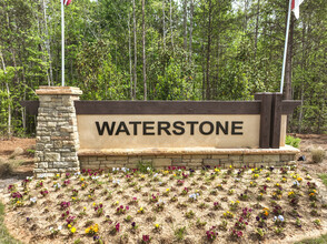 Waterstone in Sherrills Ford, NC - Building Photo - Building Photo