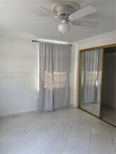 927 SW 9th Ave in Miami, FL - Building Photo - Building Photo