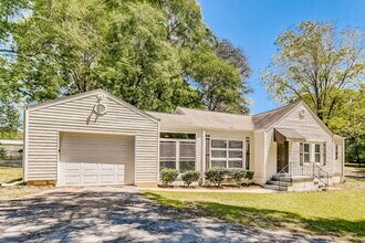 937 9th Ave in Pleasant Grove, AL - Building Photo - Building Photo