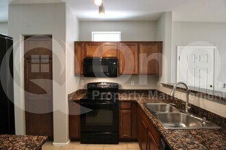 2725 E Mine Creek Rd in Phoenix, AZ - Building Photo - Building Photo