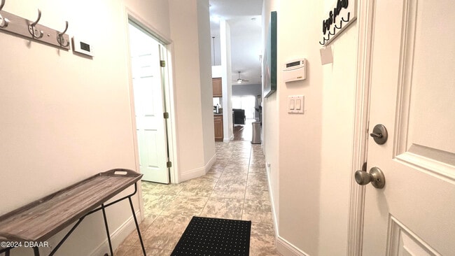 1663 Areca Palm Dr in Port Orange, FL - Building Photo - Building Photo