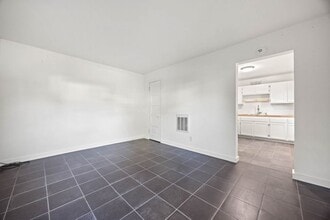 1816 Carleton St in Berkeley, CA - Foto de edificio - Building Photo