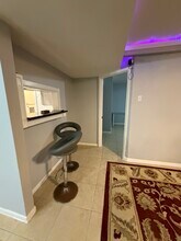 8427 Hearth Dr, Unit Apt 6 in Houston, TX - Foto de edificio - Building Photo