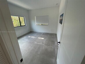 12 Coral Dr in Key Largo, FL - Building Photo - Building Photo