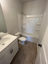 135 Lauren St in Adairsville, GA - Building Photo - Building Photo