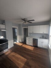 44 Prospect St in Lowell, MA - Building Photo - Building Photo