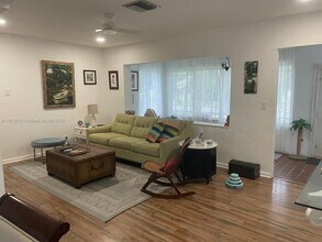 411 S 26th Ave in Hollywood, FL - Building Photo - Building Photo